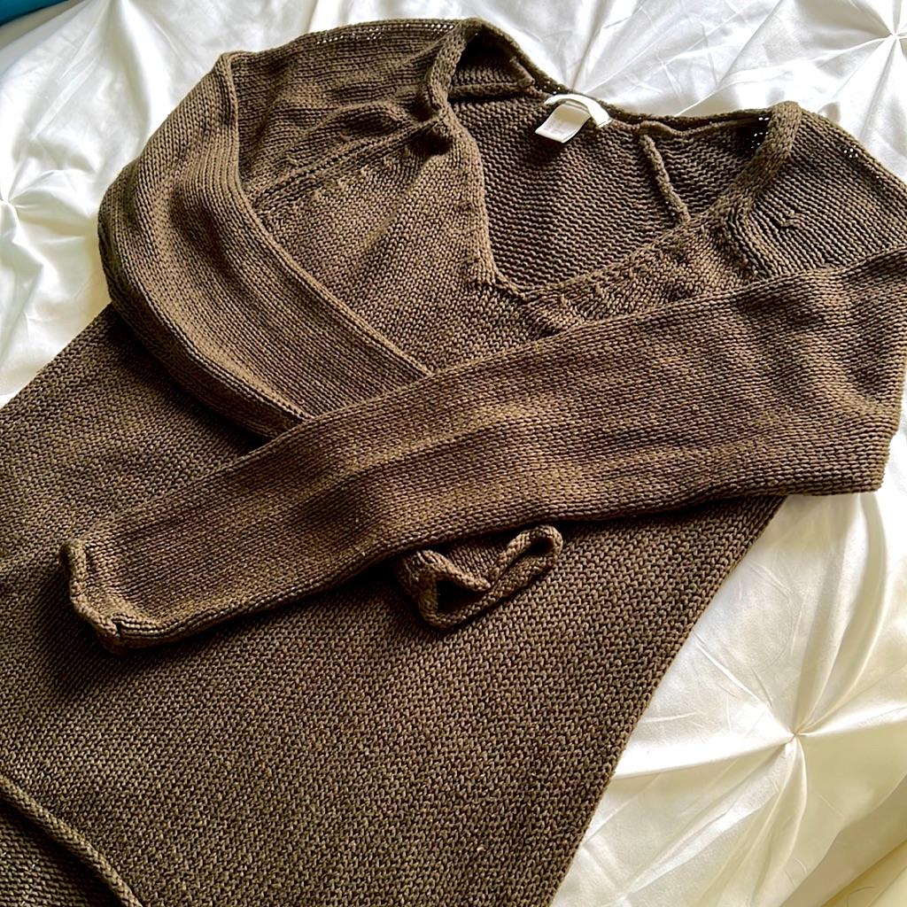 H&M Basic Olive Green Sweater